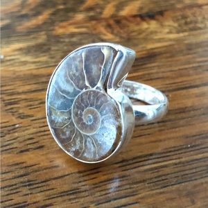 $68  Estate Artisan Ring  Sterling Silver   Marked with a ?   Size 11